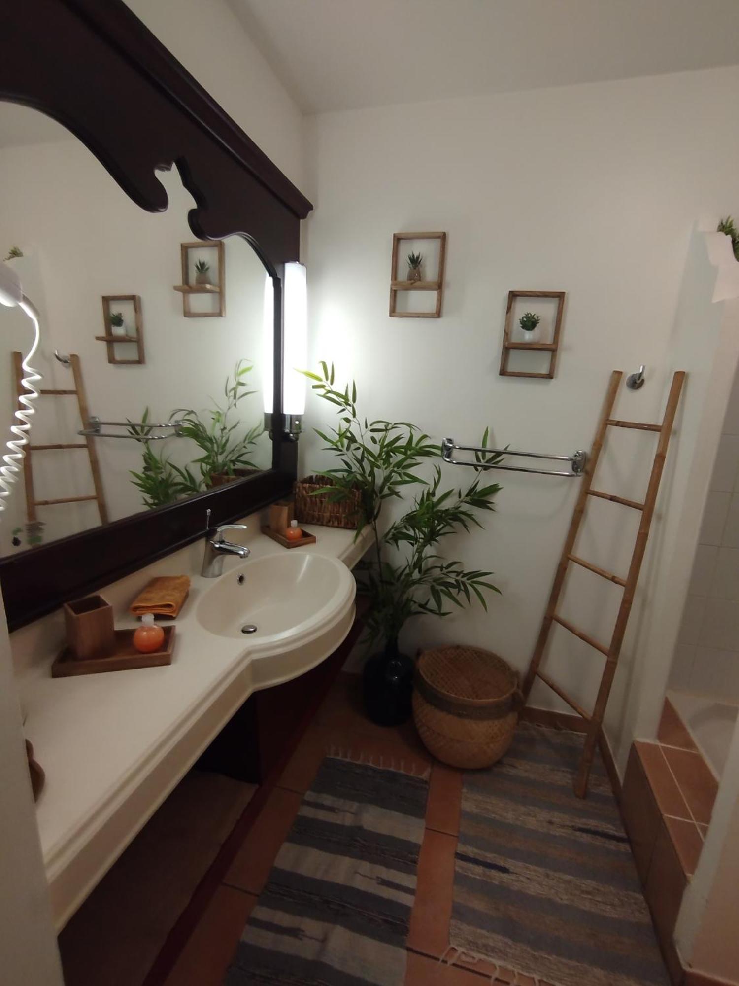 Bambou Suite Vue Mer A 50 M De La Plage Et De La Piscine Sainte-Luce Exterior foto